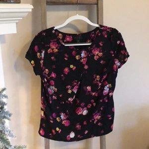 Floral top